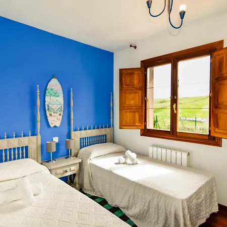 Comoda Casa Con Vistas Al Mar Y Gran Jardin. Hotel