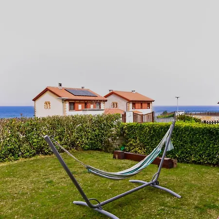 Hotel Comoda Casa Con Vistas Al Mar Y Gran Jardin.
