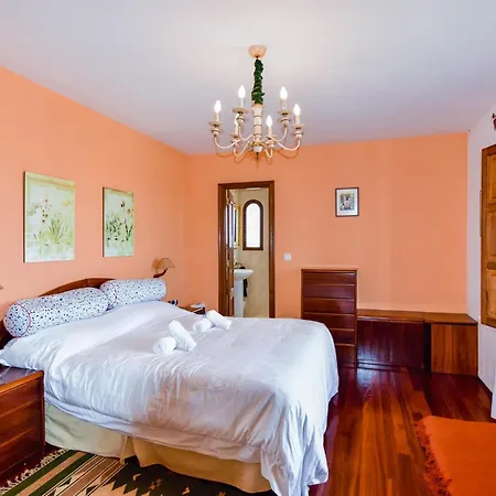 Comoda Casa Con Vistas Al Mar Y Gran Jardin. Hotel